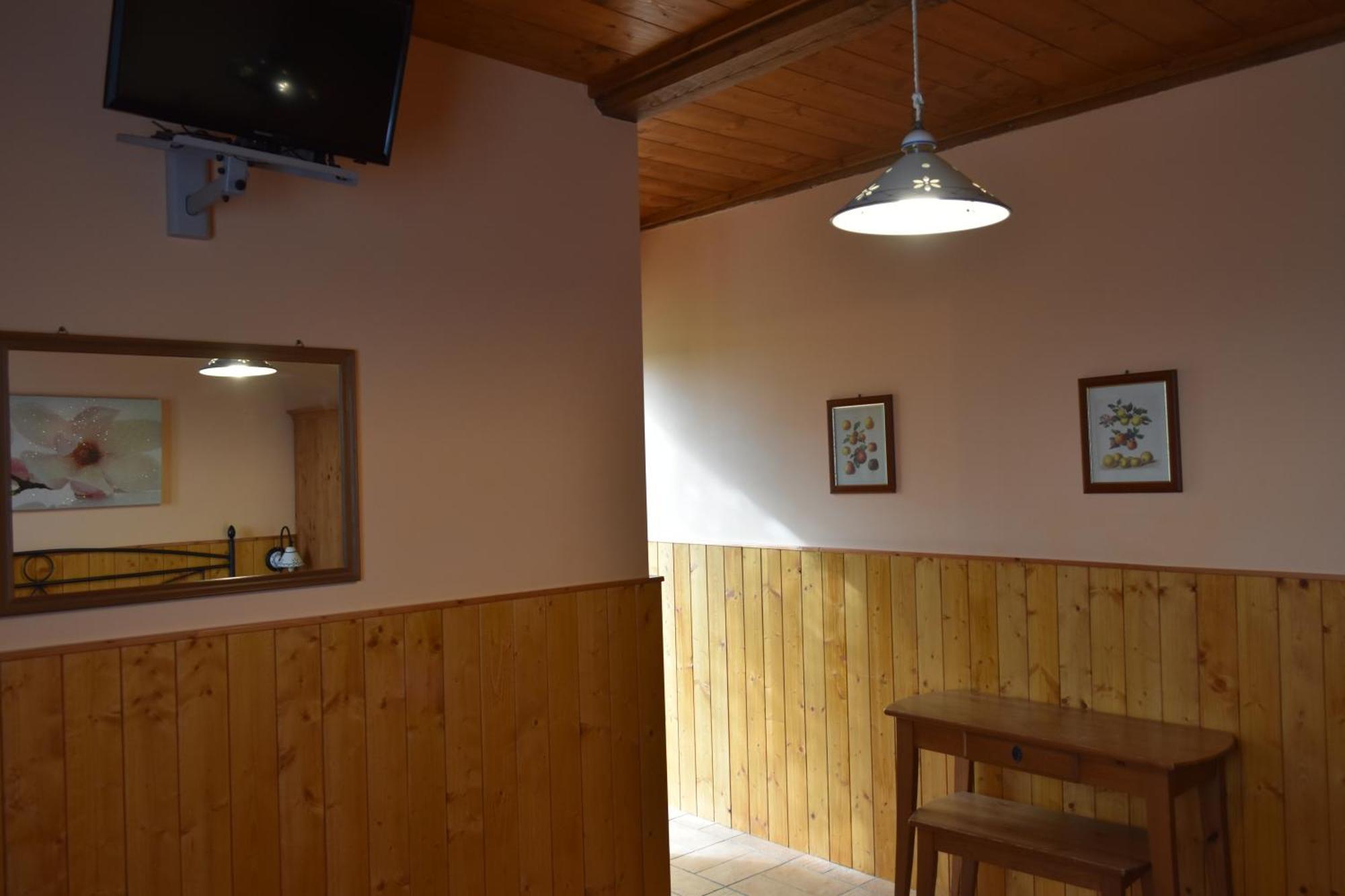 Le Ginestre Farm stay Capodimonte